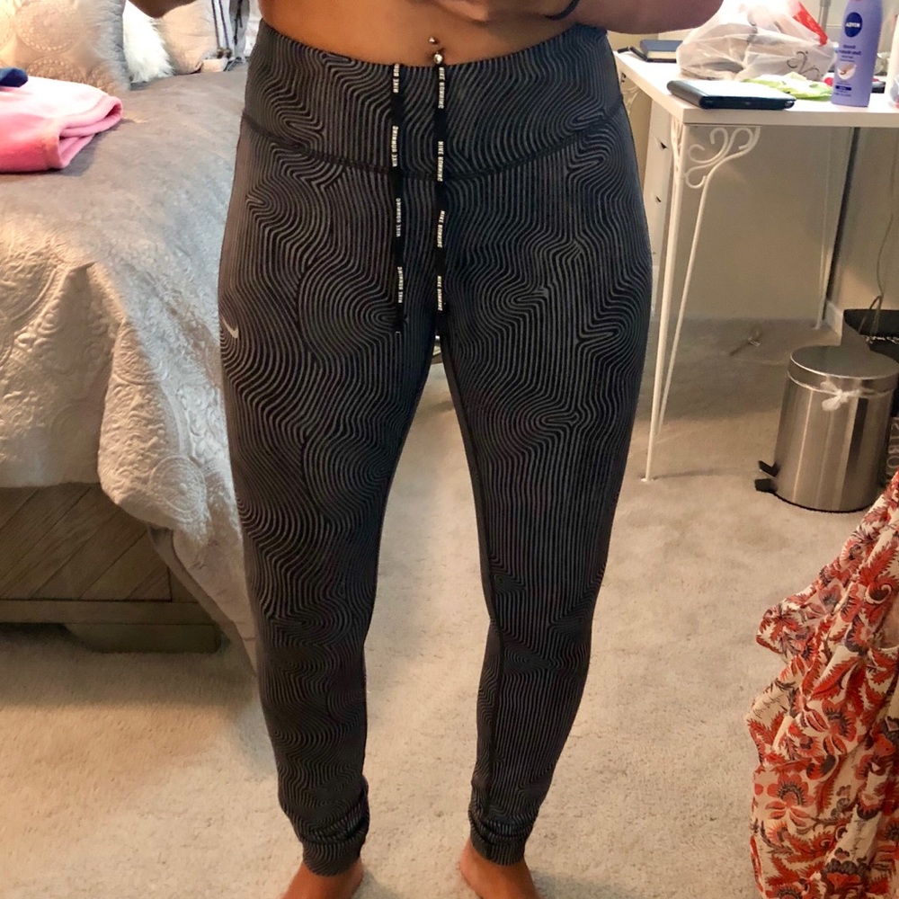 Nike dri fit leggings - Picture 1 of 8